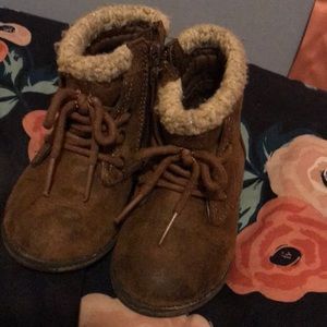 Toddler girl size 6 boots
